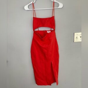 Superdown “Trista Cut Out Dress in Poppy”